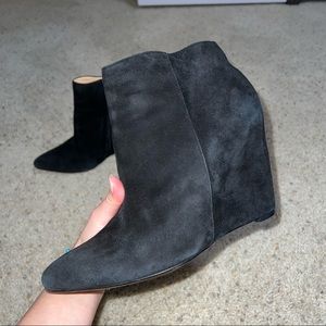 COLE HAAN black heels 👠 size: 9 1/2